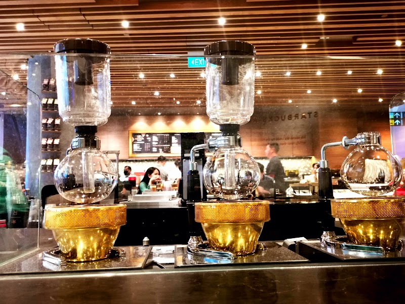 Starbucks Reserve hero